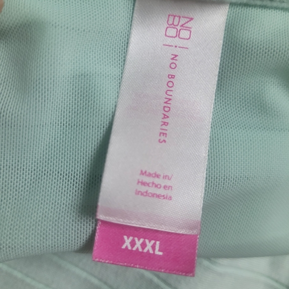 No Boundaries Mint Green Crop Top - Picture 4 of 5